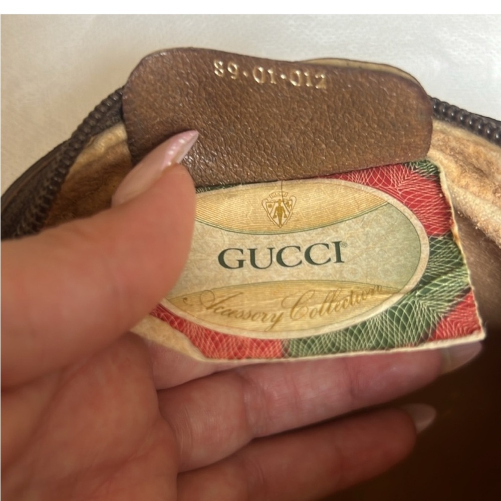 Authentic Gucci Pouch - Picture 7 of 10